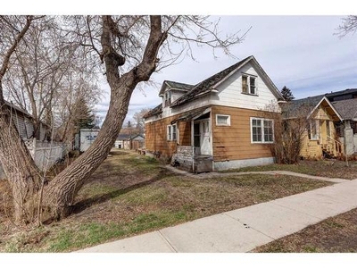 Vacant Land For Sale In Crescent Heights, Calgary, Alberta