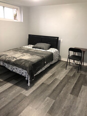 Furnished Room in Pickering for Rent (Weekly)