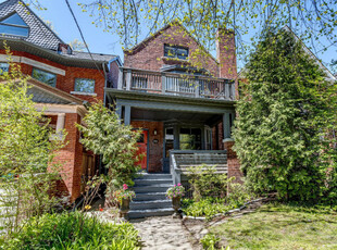 West Of Roncesvalles 5 Bdrm 2 Bth Call For More Details
