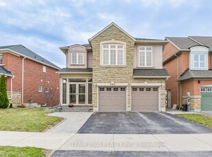 Whitchurch-Stouffville,ON (4 Bedroom 4 Bathrooms)