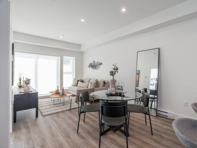 1 Bedroom Apartment Unit Squamish BC For Rent At 2300