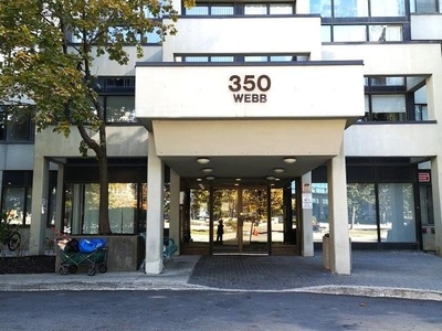 1604 - 350 Webb Dr