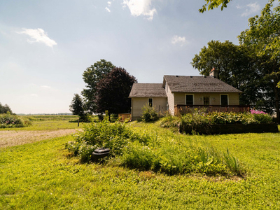 BEAUTIFUL 3BDRM 2BATH HOME ON 1.7ACRE,EAST LUTHER(X7389252)