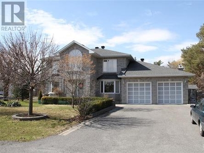 House For Sale In Carleton Heights - Rideauview, Ottawa, Ontario