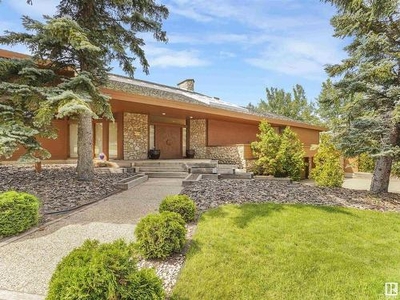 House For Sale In Ramsay Heights, Edmonton, Alberta