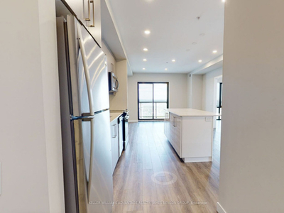 This One's A 2 Bdrm 2 Bth Located At Queen St S & King St W
