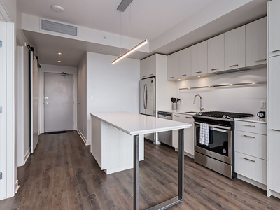 Calgary Apartment For Rent | Beltline | Underwood by Corporate Stays