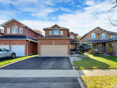 3+1 Beds, 4 baths Detached Entire house in Pringle Creek, Whitby