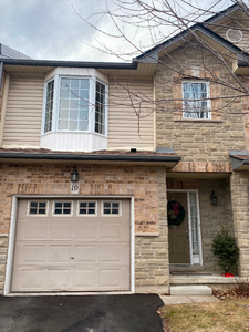 4 Bed 3.5 Bath for rent in Ancaster
