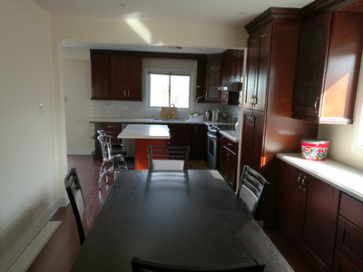 A furnished Room Near Square One for rent