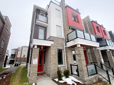 Brand New 3 Bed End Unit Townhome For Lease in Pickering