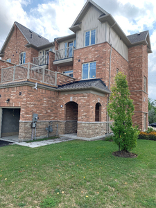 Beautiful 3 bedroom townhome available for rent in Guelph