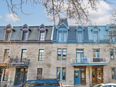 Condo/Apartment for sale, 810 Av. Duluth E., Le Plateau-Mont-Royal, QC H2L1B3, CA, in Montreal, Canada