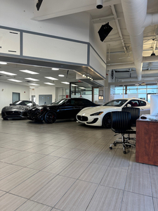 Dealership/Auto Finance Office for low cost rent!
