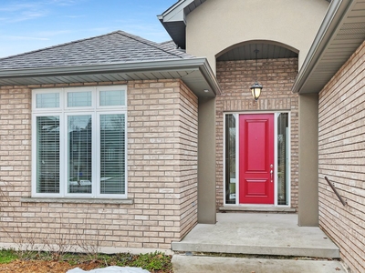 Dream Home In Welland