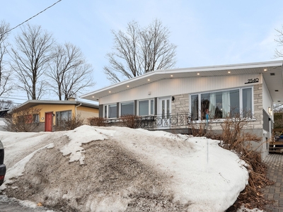 House for sale, 2540Z Av. Arthur-Bourret, Beauport, QC G1E4E4, CA , in Québec City, Canada