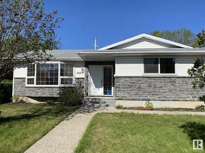 House For Sale In Brookside, Edmonton, Alberta