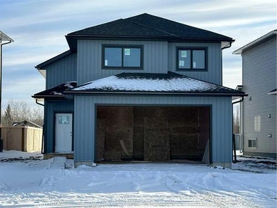 House For Sale In Copperwood, Grande Prairie, Alberta