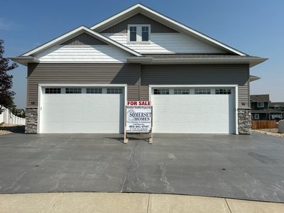 LAST 2 ADULT DUPLEXES IN ROSSE PL., SYLVAN LAKE, AB