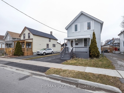 122 Banting Ave