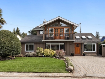 1320 COTTONWOOD CRESCENT North Vancouver