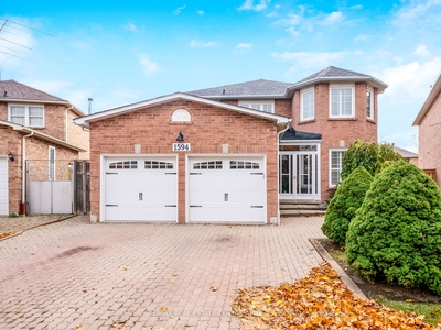 1594 Stillriver Cres