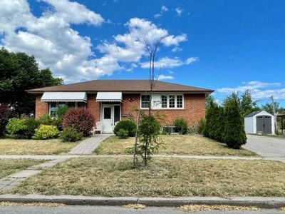 AMAZING ! HOUSE FOR RENT IN SCARBOROUGH ! BRIMLEY & LAWRENCE