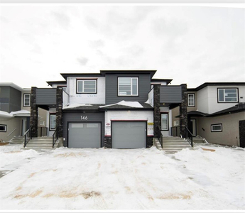 146 Parkview Pointe Drive West St Paul, Manitoba