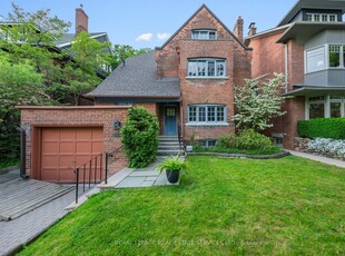 124 Roxborough Dr Toronto, ON M4W 1X4