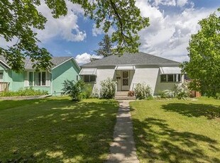 House For Sale In Munroe West, Winnipeg, Manitoba