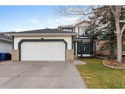 House For Sale In Sandstone Valley, Calgary, Alberta