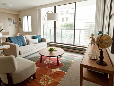 Victoria Pet Friendly Apartment For Rent | James Bay | The Q Apartments
