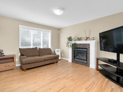 FOR SALE OR TRADE IN LUXSTONE, AIRDRIE