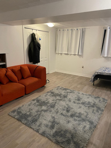 Student housing bedrooms available - Welland Niagara college