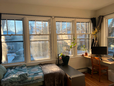 Sublet or Lease Takeover - 1663 Henry St - February 1st