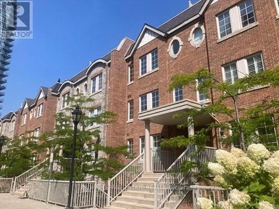 Townhouse For Sale In Swansea, Toronto, Ontario