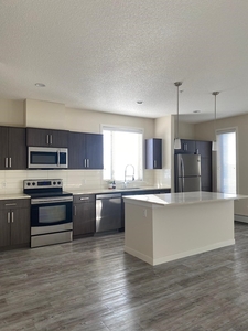 Calgary Pet Friendly Condo Unit For Rent | West Springs | 2 bedroom apartment available for