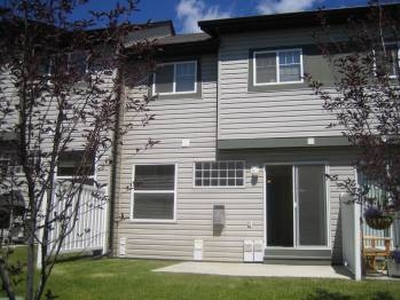 Calgary Pet Friendly Townhouse For Rent | Evergreen | UNIT 154- IN EVERGREEN