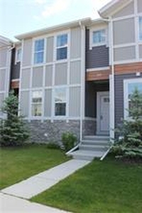 Calgary Pet Friendly Townhouse For Rent | Nolan Hill | Beautiful Townhouse in Nolanhill for