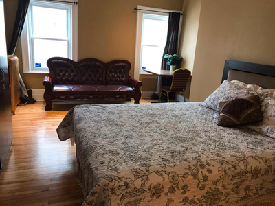 Large private room near SMU in Halifax