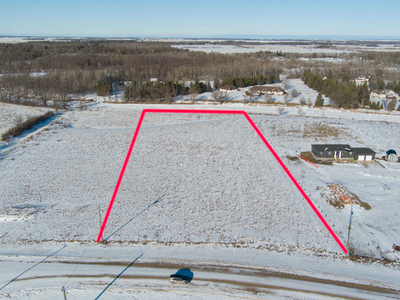147 South River Drive, Beausejour
