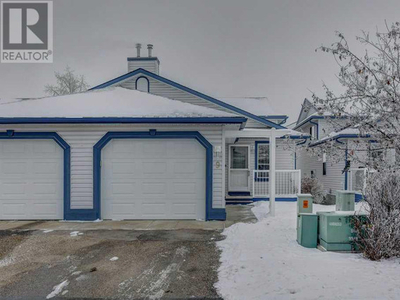 9, 33 Stonegate Drive NW Airdrie, Alberta