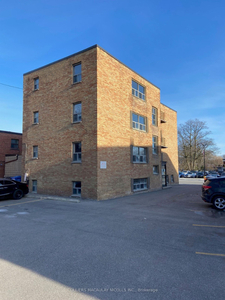 Apts-6 To 12 Units Located At Lakeshore Rd W & Benson Ave
