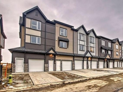 2 Bedroom Townhouse Calgary AB