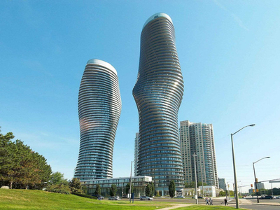 2 beds, 1 bath at 60 Absolute Condo in Mississauga City Centre