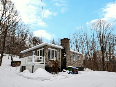 House for sale, 34 Ch. des Lacs, Lac-Beauport, QC G3B1C2, CA , in Lac-Beauport, Canada