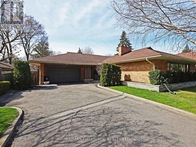 House For Sale In Humber Valley, Toronto, Ontario
