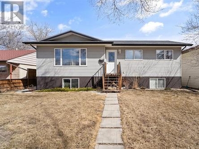 House For Sale In North Park, Saskatoon, Saskatchewan
