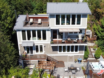 Luxury House for sale in Garden Bay, British Columbia