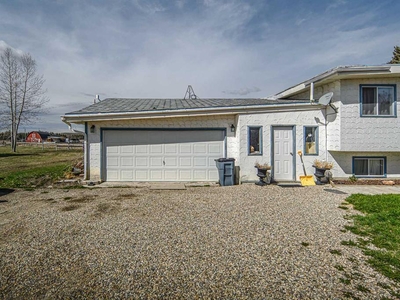 262057 Poplar Hill Drive, Rural Rocky View County, Alberta–